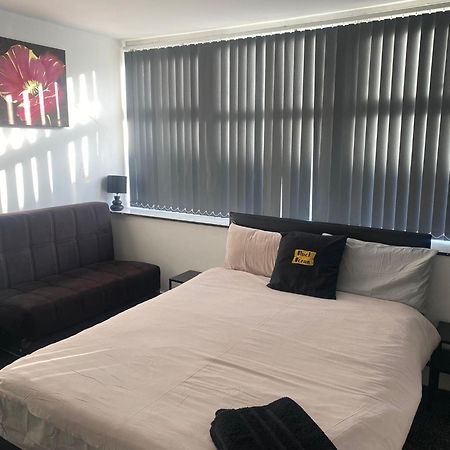 Black Ocean Holiday Apartments 블랙풀 외부 사진
