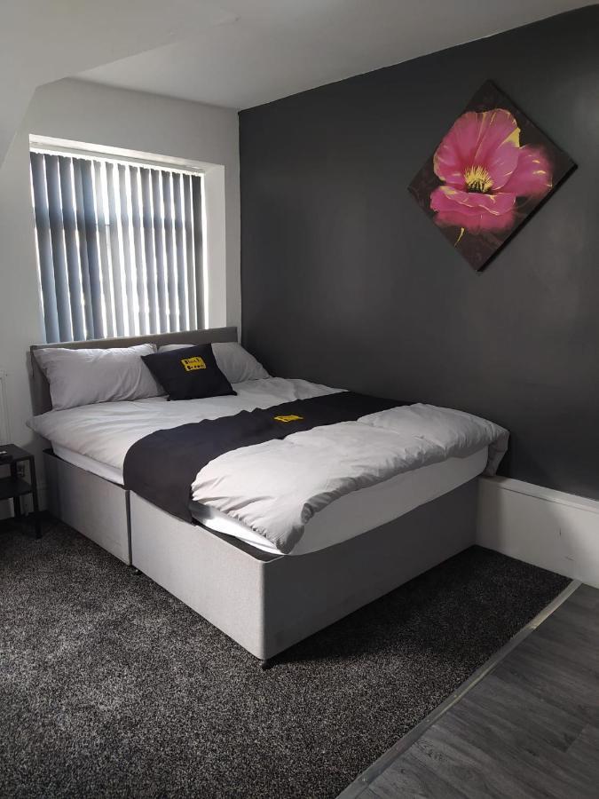 Black Ocean Holiday Apartments 블랙풀 외부 사진