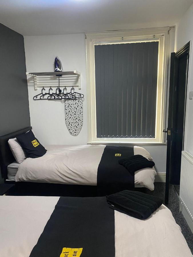 Black Ocean Holiday Apartments 블랙풀 외부 사진