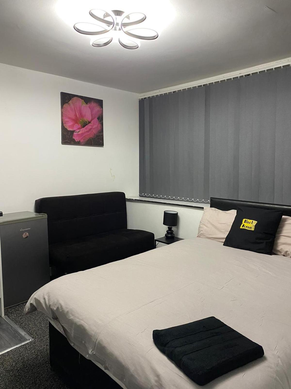 Black Ocean Holiday Apartments 블랙풀 외부 사진
