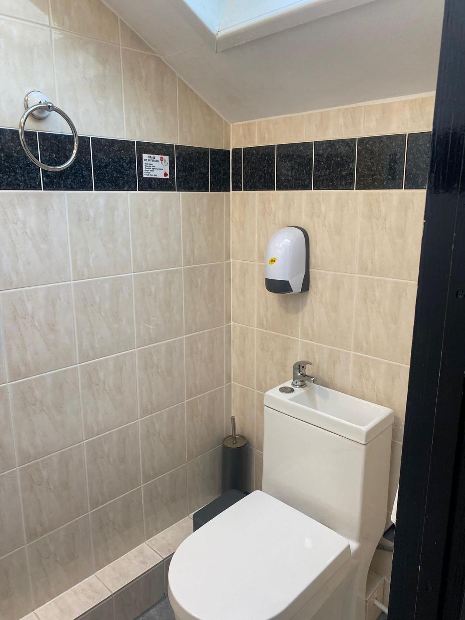 Black Ocean Holiday Apartments 블랙풀 외부 사진