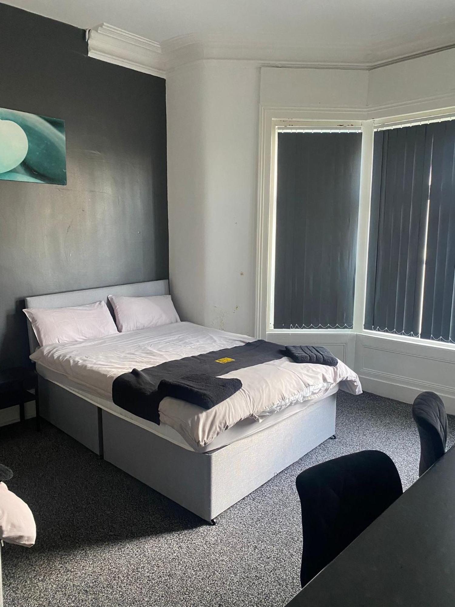 Black Ocean Holiday Apartments 블랙풀 외부 사진