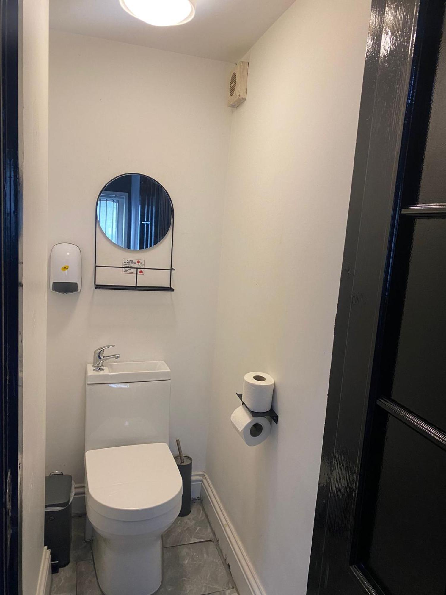 Black Ocean Holiday Apartments 블랙풀 외부 사진